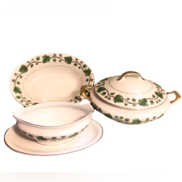 3 Piece Set of Royal Jackson Fine China.              Serving Set Ivy Trim - Picture 2 of 9